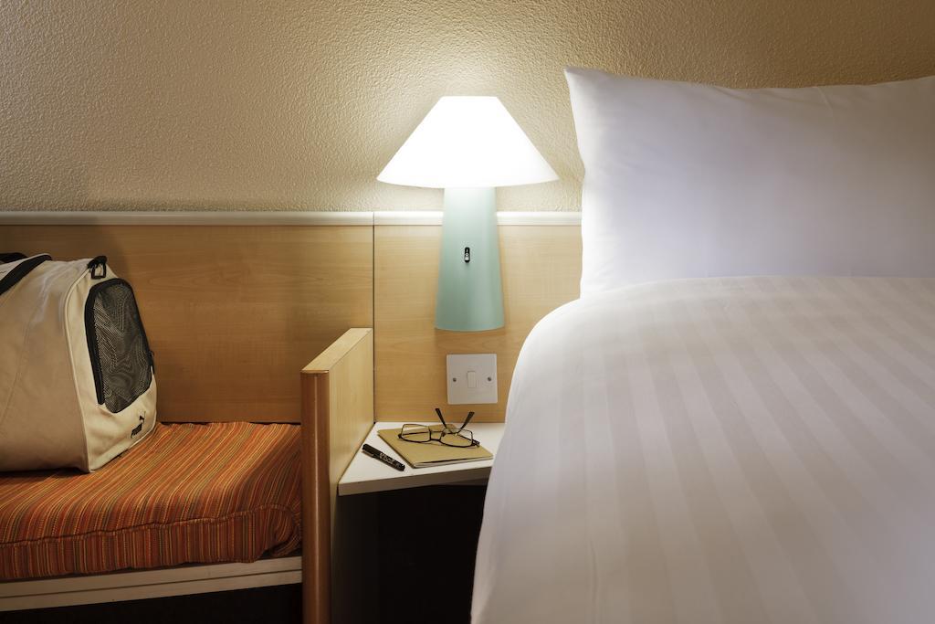 Ibis Plymouth Hotel Eksteriør billede