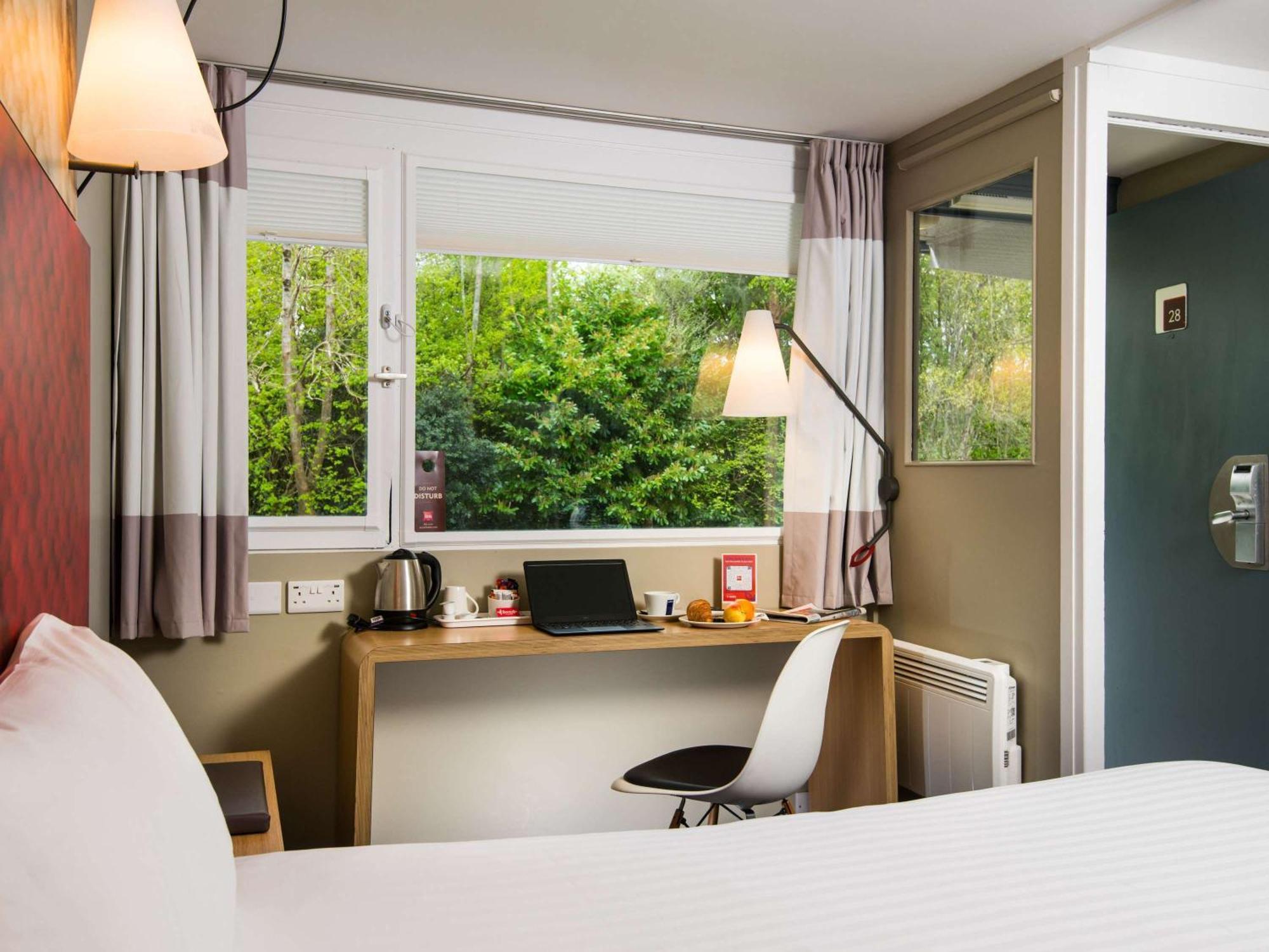 Ibis Plymouth Hotel Eksteriør billede
