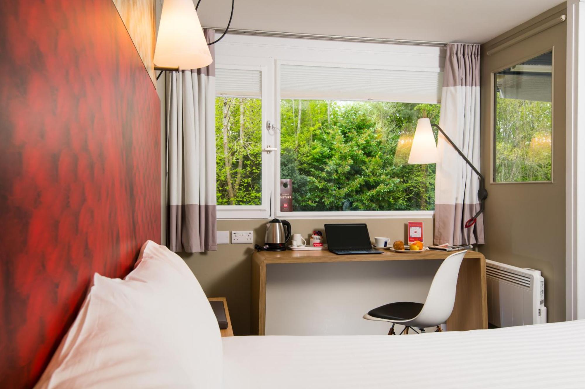 Ibis Plymouth Hotel Eksteriør billede